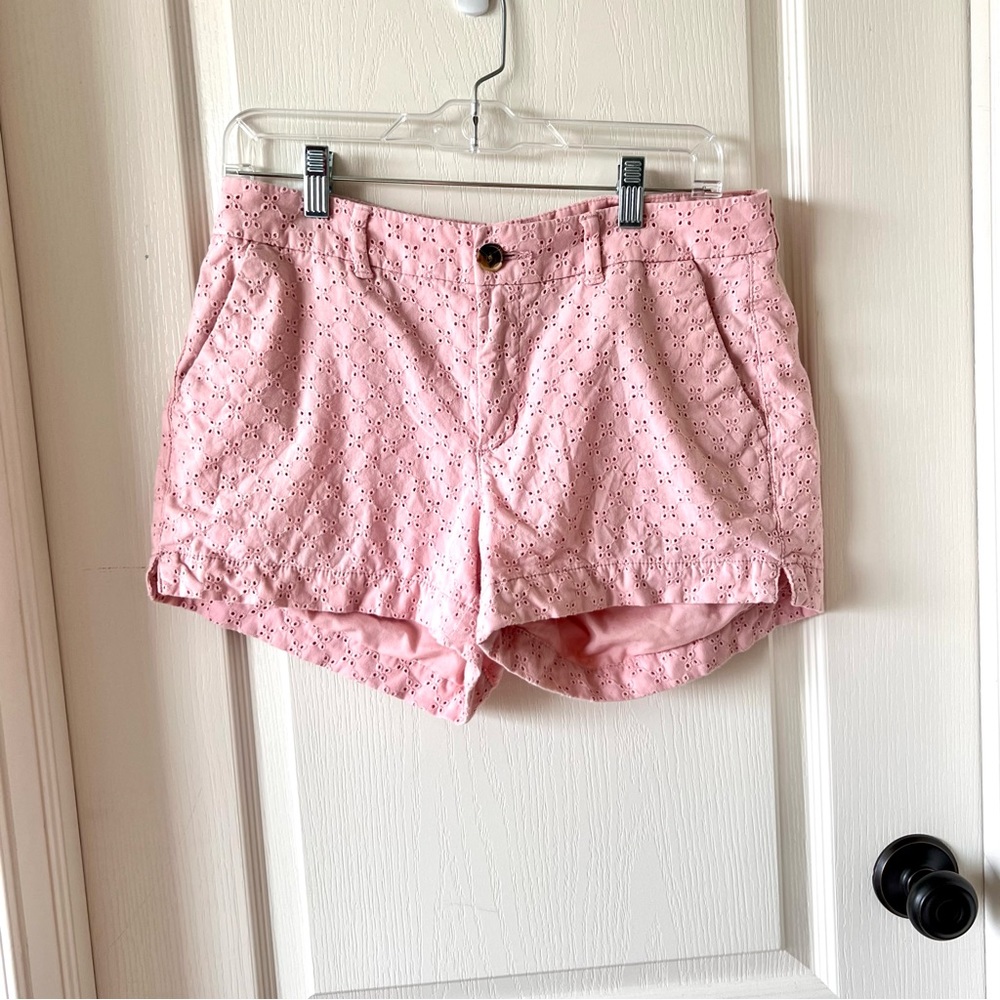 OLD NAVY Pink Cotton Eyelet Everyday Mid-Rise Shorts—SZ. 6